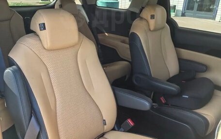 KIA Carnival, 2020 год, 3 650 000 рублей, 17 фотография