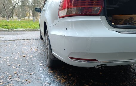 Volkswagen Polo VI (EU Market), 2015 год, 900 000 рублей, 26 фотография