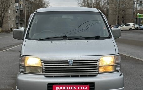 Nissan Elgrand I, 1998 год, 700 000 рублей, 2 фотография
