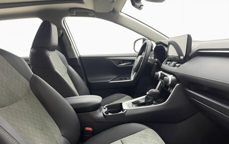 Toyota RAV4, 2025 год, 4 400 000 рублей, 12 фотография