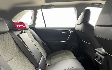 Toyota RAV4, 2025 год, 4 400 000 рублей, 13 фотография