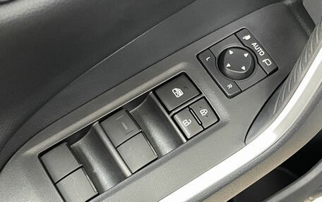 Toyota RAV4, 2025 год, 4 400 000 рублей, 18 фотография