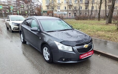 Chevrolet Cruze II, 2012 год, 590 000 рублей, 2 фотография
