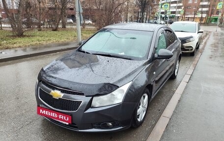 Chevrolet Cruze II, 2012 год, 590 000 рублей, 8 фотография