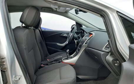 Opel Astra J, 2011 год, 890 000 рублей, 11 фотография