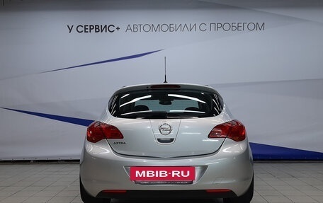 Opel Astra J, 2011 год, 890 000 рублей, 4 фотография