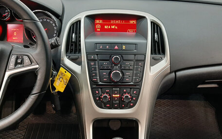 Opel Astra J, 2011 год, 890 000 рублей, 15 фотография