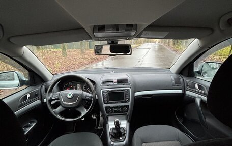 Skoda Octavia, 2012 год, 999 000 рублей, 13 фотография