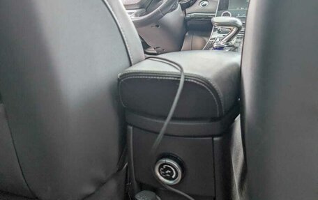 Renault Espace V рестайлинг, 2016 год, 2 400 000 рублей, 14 фотография