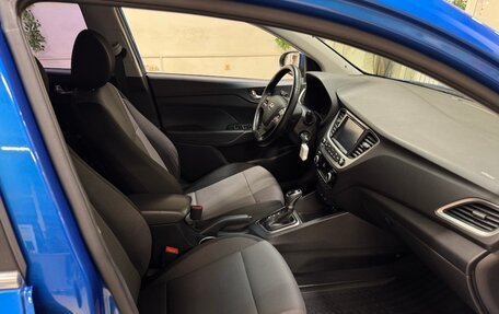 Hyundai Solaris II рестайлинг, 2017 год, 1 390 000 рублей, 9 фотография