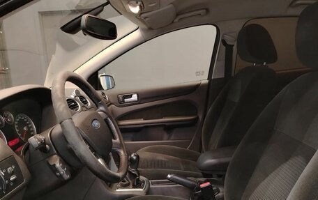 Ford Focus II рестайлинг, 2007 год, 389 000 рублей, 17 фотография