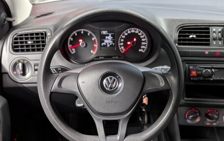 Volkswagen Polo VI (EU Market), 2015 год, 870 000 рублей, 15 фотография
