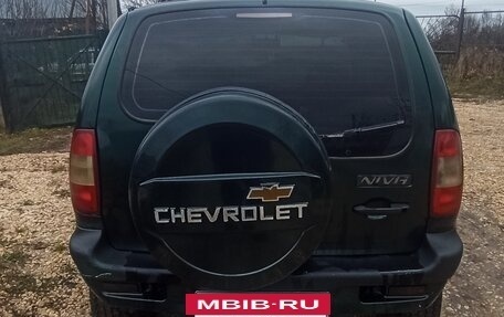 Chevrolet Niva I рестайлинг, 2003 год, 190 000 рублей, 4 фотография