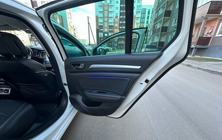 Renault Megane IV, 2019 год, 1 800 000 рублей, 28 фотография