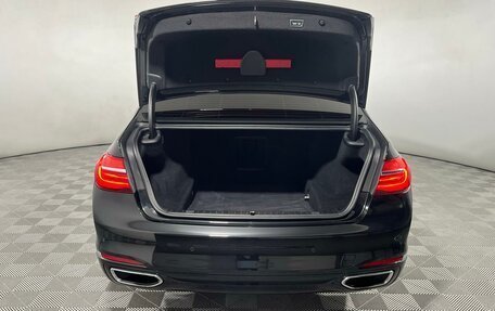 BMW 7 серия, 2016 год, 3 599 000 рублей, 8 фотография