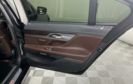 BMW 7 серия, 2016 год, 3 599 000 рублей, 33 фотография