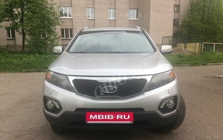 KIA Sorento IV, 2010 год, 990 000 рублей, 2 фотография