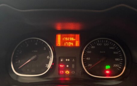 Renault Duster I рестайлинг, 2013 год, 850 000 рублей, 12 фотография