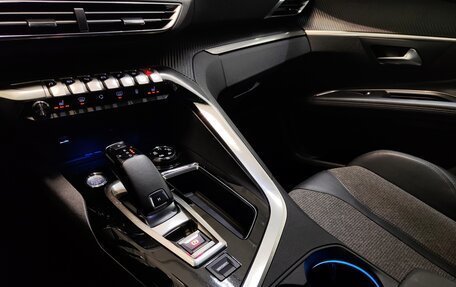 Peugeot 5008 II, 2019 год, 2 090 000 рублей, 11 фотография