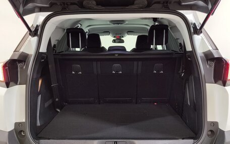 Peugeot 5008 II, 2019 год, 2 090 000 рублей, 20 фотография