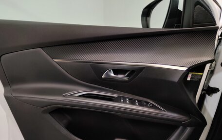 Peugeot 5008 II, 2019 год, 2 090 000 рублей, 16 фотография