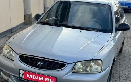 Hyundai Accent II, 2004 год, 450 000 рублей, 1 фотография
