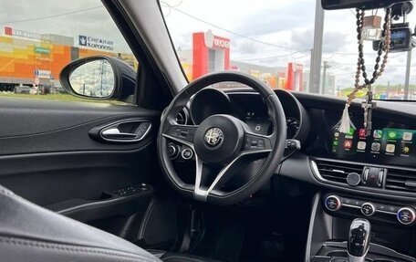 Alfa Romeo Giulia II, 2016 год, 2 000 000 рублей, 8 фотография