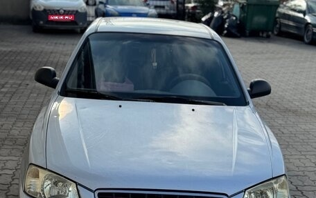 Hyundai Accent II, 2004 год, 450 000 рублей, 2 фотография