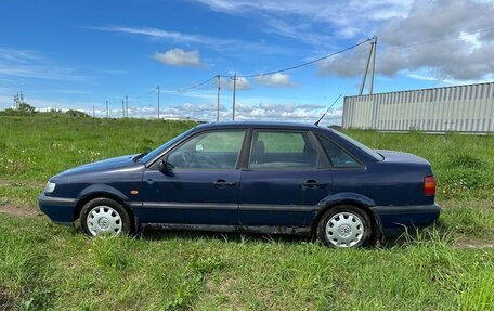 Volkswagen Passat B4, 1994 год, 180 000 рублей, 6 фотография