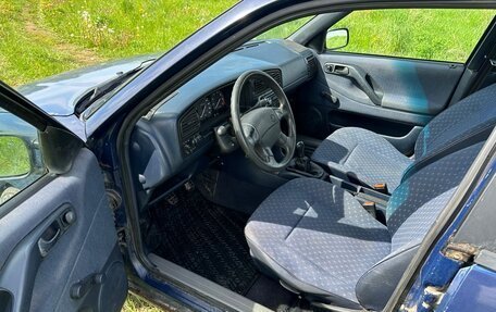 Volkswagen Passat B4, 1994 год, 180 000 рублей, 12 фотография