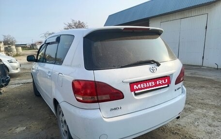 Toyota Ipsum II, 2002 год, 700 000 рублей, 9 фотография