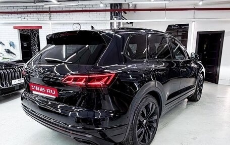 Volkswagen Touareg III, 2020 год, 6 300 000 рублей, 8 фотография