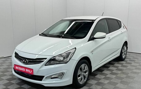 Hyundai Solaris II рестайлинг, 2015 год, 970 000 рублей, 1 фотография