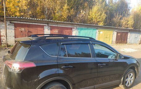 Toyota RAV4, 2017 год, 2 240 000 рублей, 4 фотография