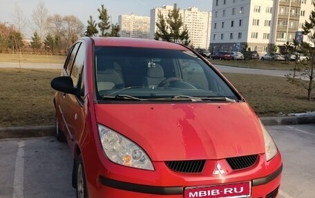 Mitsubishi Colt VI рестайлинг, 2005 год, 400 000 рублей, 1 фотография