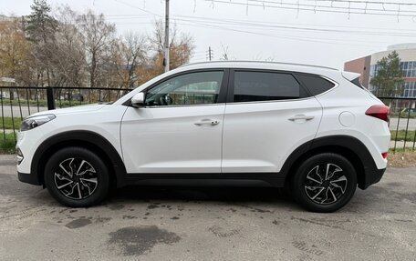 Hyundai Tucson III, 2016 год, 1 750 000 рублей, 3 фотография