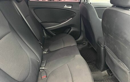 Hyundai Solaris II рестайлинг, 2015 год, 970 000 рублей, 6 фотография