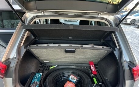 Volkswagen Tiguan II, 2020 год, 2 500 000 рублей, 14 фотография