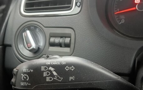 Volkswagen Polo VI (EU Market), 2018 год, 1 100 000 рублей, 4 фотография