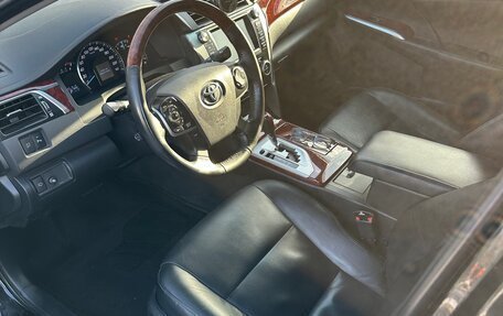 Toyota Camry, 2012 год, 1 675 000 рублей, 14 фотография