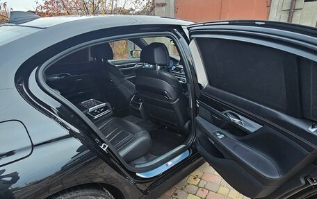 BMW 7 серия, 2017 год, 4 100 000 рублей, 11 фотография