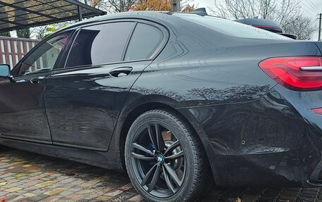 BMW 7 серия, 2017 год, 4 100 000 рублей, 19 фотография