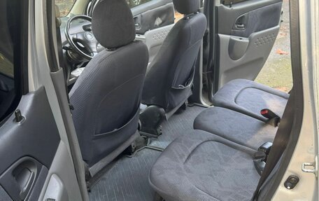 Toyota FunCargo, 2000 год, 450 000 рублей, 11 фотография