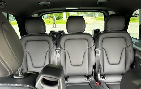 Mercedes-Benz V-Класс, 2025 год, 9 700 000 рублей, 9 фотография