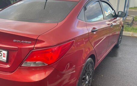 Hyundai Solaris II рестайлинг, 2015 год, 950 000 рублей, 15 фотография