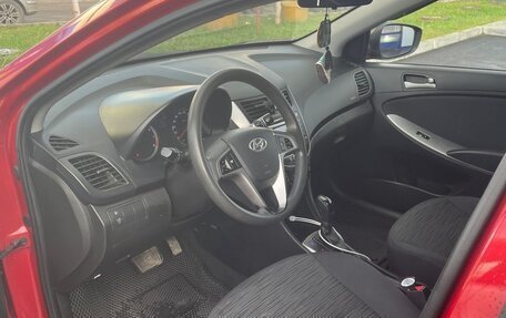 Hyundai Solaris II рестайлинг, 2015 год, 950 000 рублей, 11 фотография