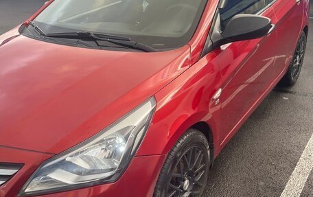 Hyundai Solaris II рестайлинг, 2015 год, 950 000 рублей, 16 фотография