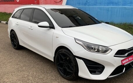 KIA cee'd III, 2020 год, 1 600 000 рублей, 2 фотография