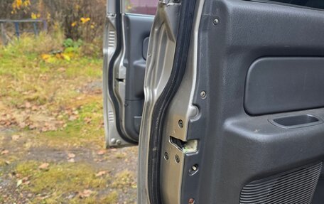 Mitsubishi L200 III рестайлинг, 2004 год, 830 000 рублей, 4 фотография