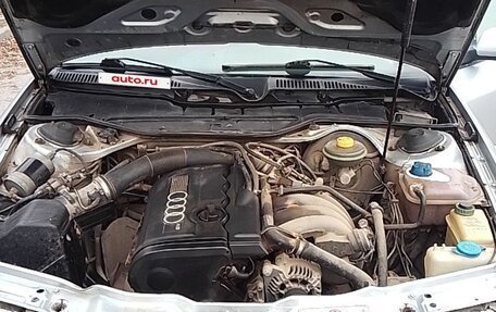 Audi A6, 1995 год, 330 000 рублей, 3 фотография